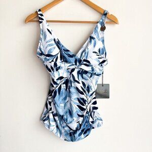 Nip Tuck Swim Blue Floral Tankini Top 6 Multi Fit Cup